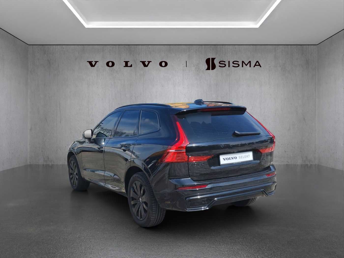 Volvo  XC60 Ultra, T8 AWD Plug-in hybrid, Electric/Petrol, Dark