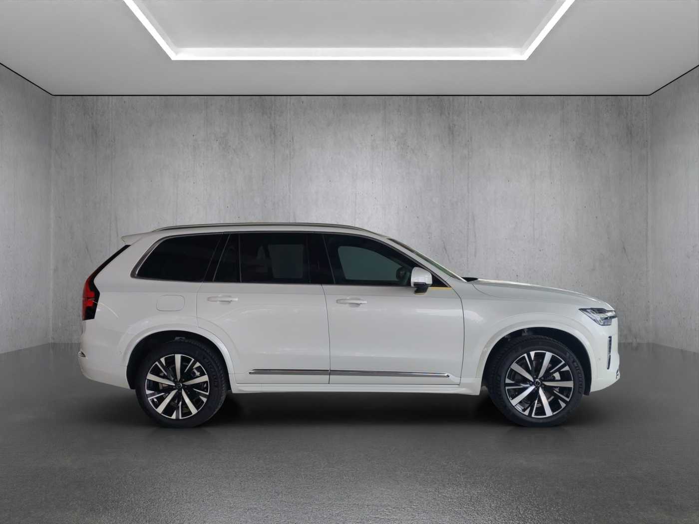 Volvo  XC90 Ultra, T8 AWD Plug-in hybrid, Electric/Petrol, Bright, 7 Seats