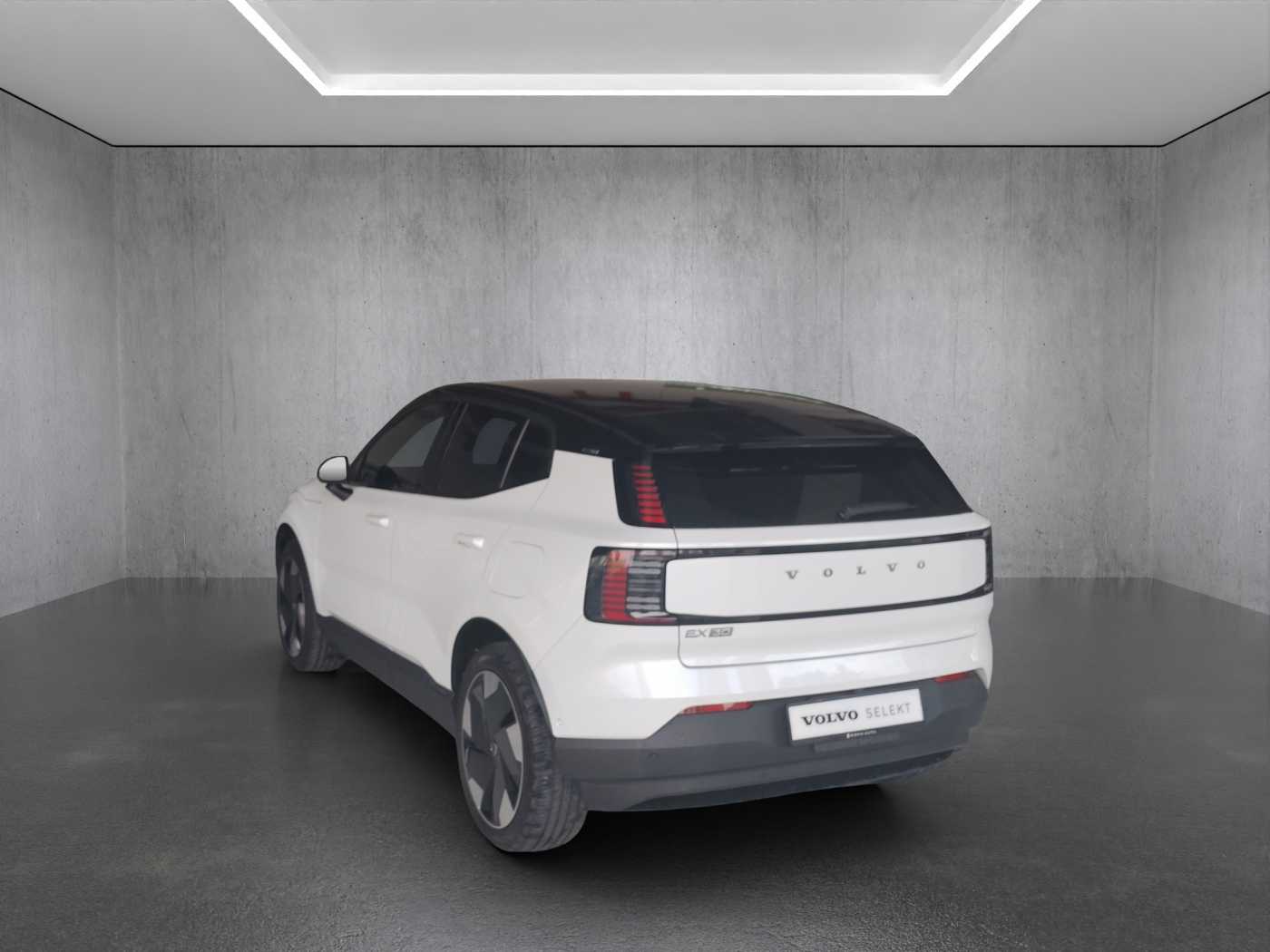 Volvo  EX30 Ultra, Single Motor Extended Range, Electric