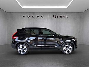 Volvo  XC40 Plus, B5 AWD Mild hybrid, Petrol, Dark