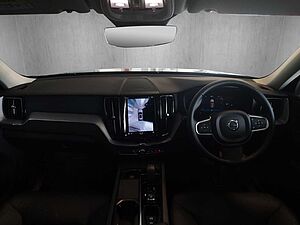 Volvo  XC60 Essential, B5 AWD Mild hybrid, Petrol