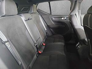 Volvo XC40 Plus, B5 AWD Mild hybrid, Petrol, Dark