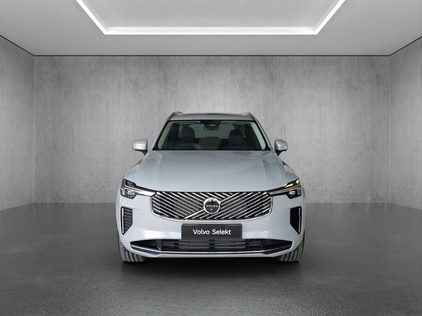 Volvo XC90 Ultra, T8 AWD Plug-in hybrid, Electric/Petrol, Bright, 7 Seats