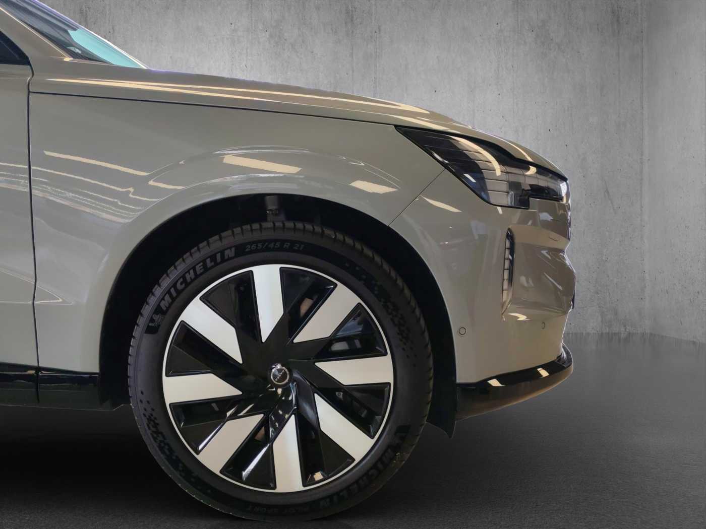 Volvo  EX90 Ultra, Twin Motor Performance, Electric, 7 Seats