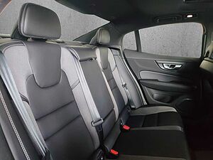 Volvo  Recharge Plus, T8 AWD Plug-in hybrid, Electric/Petrol, Dark